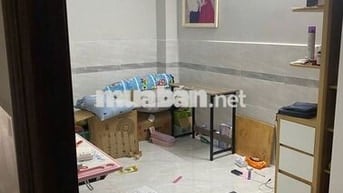 Nhà mặt tiền chợ hẻm 6m Huỳnh Văn Bánh