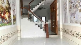 HẺM XE HƠI, LÊ VĂN QUỚI, 4x17, 4 TẦNG, CHỈ HƠN 7 TỶ XÍU