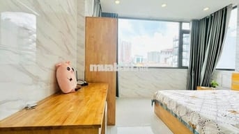 Phòng cửa sổ Hồ Hảo Hớn Q1 Hướng Võ Văn Kiệt chợ Nga ĐH Văn Lang Soho