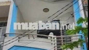 4PN, 4WC. Nhà 3 lầu sân thượng Nguyễn Tri Phương Q10. DT: 3.8x15m.