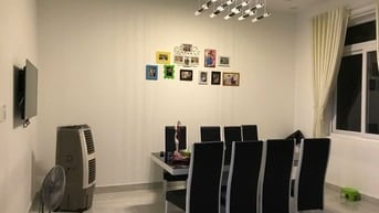 Nhà mới xây dựng nội thất cao cấp 298 lê văn Quới. 0903982984