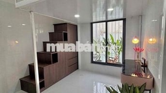 DUPLEX MỚI GẦN QUẬN 1 FULL NỘI THẤT PHÒNG RỘNG ĐẸP THOÁNG MÁT