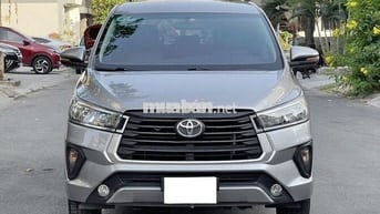 Cần bán Innova 2020 số sàn form mới zin đẹp