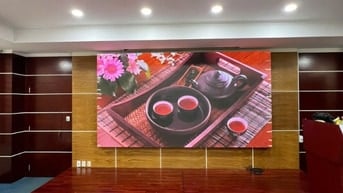 Màn hình LED P2.5/P3 – Chạy quảng cáo, hiển thị nội dung trong nhà