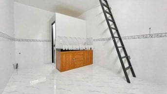 DÃY TRỌ NHÀ NGUYÊN CĂN 1 TRỆT 1 LẦU BAN CÔNG