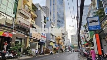 BÁN GẤP NHÀ UNG VĂN KHIÊM PHƯỜNG 25 HẺM XE HƠI  76m2 - TIỆN KINH DOANH