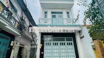 NHÀ 3 TẦNG NGAY HIỆP THÀNH 07- DT 4x18 CHIA LÀM 2 CĂN RIÊNG BIỆT - GIÁ