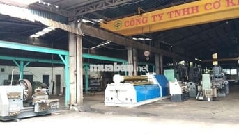 Xưởng cho thuê An Phú Đông Q12 TP HCM có trục cẩu