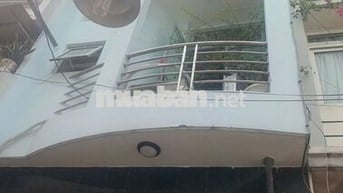 Cần cho thuê nhà 275/3A Nguyễn Chí Thanh P.12 Q.5