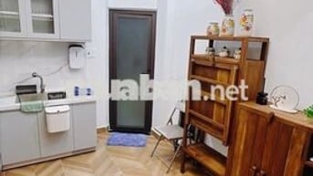 Homestay mini ngay giữa lòng quận ,Vĩnh Khánh , nhỉnh 2 đồng