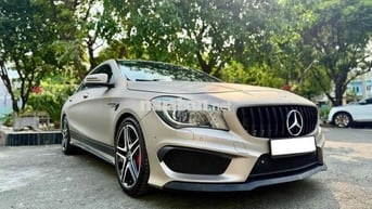 Mercedes CLA45 AMG 2015
