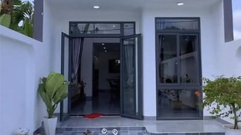 Nhà mới xây 120m2 ngay TT Thủ Dầu Một - SHR sang tên ngay - vào ở ngay