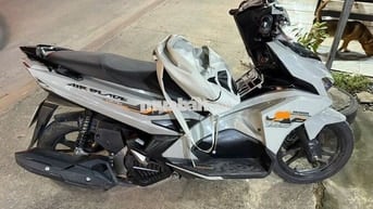 Honda Air Blade Xám