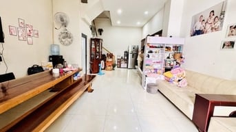 Bán nhà 3tầng – 52m2 – 5m x 11m - hẻm ô tô đậu cửa 