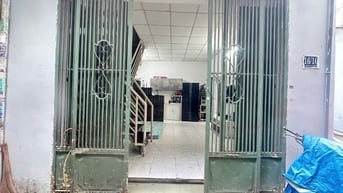 BÁN NHÀ HẺM 1 / QUẬN TÂN BÌNH, GIÁ RẺ BẤT NGỜ