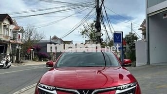 VinFast VF8 Eco 2022 - 38000 km