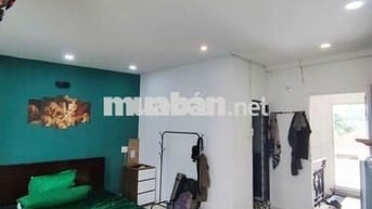 Cho thê studio ban công full nội thất ngay trung tâm quận 3