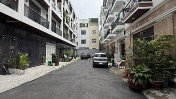 Nhà 5 x 11m 4 lầu nguyễn oanh nối dài Hà Huy Giáp Q12 ngay cầu an lộc 