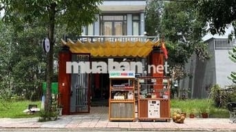 Chuyển nơi ở cần bán nhà 1 trệt 2 lầu , xây ở tâm huyết full thổ cư