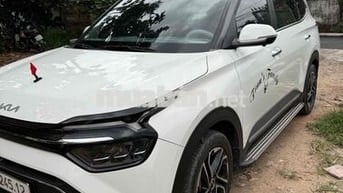 Kia Carens 2023 1.5G Luxury - 45000 km