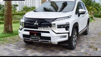 Mitsubishi Xpander Cross 2023 Trắng zin chất!