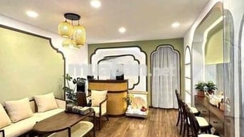 NHÀ THUÊ NGUYÊN CĂN CÓ SPA SẴNG VÀO KD