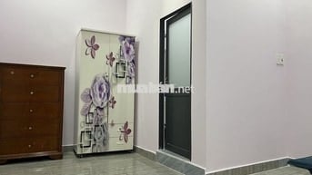 Phòng đẹp 16m2, WC riêng, bếp riêng, máy lạnh, gần Gigamall