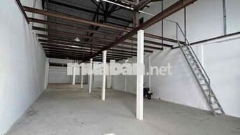 Nhà Cho Thuê Hẻm 5M Nguyễn Thị Nhỏ.Q.6. Dt: 8 x 30 Trệt Gác Lửng 1WC