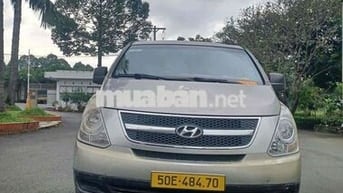 Hyundai Starex 2011 2.5D MT - 100000 km