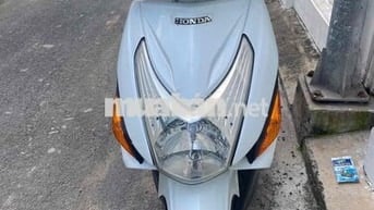 click 110 -9 chủ kí bán máy zin êm