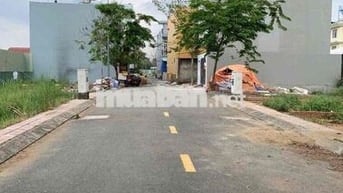 Bán đất vị trí trung tâm Tân Túc