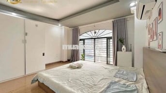 🔥Căn Hộ 1Phòng Ngủ + 1 Phòng Khách, Cửa Sổ Trời Thoáng - Ngay CMT8