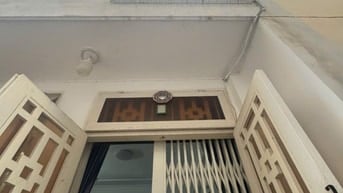 Bán nhà Phan Đăng Lưu, P.3, Phú Nhuận: 3,35 x 6,15m, giá 4,4 tỷ.