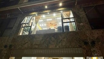 🔥VỊ TRÍ ĐẸP. BÁN HỘ CHỊ GÁI NHÀ ĐẸP. CÁCH AEON 300M