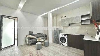 CHDV full nội thất 2pn ban công, cửa sổ ngay Etown Cộng Hoà