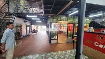 MB KD VITRI QUÁN CÀ PHÊ  KẾT HỢP VP CÔNG TY 3LẦU TRỐNG SUỐT GIÁPGÒ VẤP