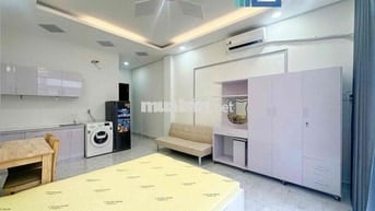 Khai Trương Căn Hộ Dịch Vụ Ban Công Full Nội Thất Gần ETown Cộng Hoà