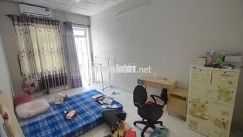 Cho thuê nhà trung tâm gần tòa nhà Etow Cộng Hòa & Nhà ga T3