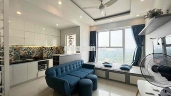 Cho thuê căn góc view QK7 2PN.2WC tầng cao The Botanica