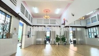 Mặt Bằng đẹp phù hợp làm spa, có lượng khách ổn định