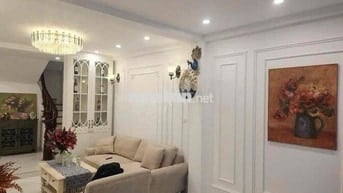 Xuân Đỉnh - Mặt Ngõ Ôtô Qua - 35m2 - Mt 3.5m - Mới Keeng Full Nội Thất