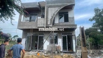 Cần bán căn nhà mới xây đầy tiện ích