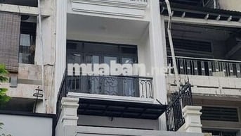 Cho thuê nhà đường Hoa Lan, Phú Nhuận - Thích hợp văn phòng, spa.