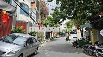 CẦN BÁN GẤP NHÀ NGUYỄN VĂN ĐẬU P5 BT - HẺM XE HƠI - 60m2 x 5 TẦNG BTCT