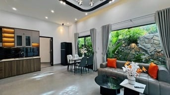 Chính Chủ Bán Biệt Thự 3 Tầng, 140m², Thạch Bàn, Long Biên, Hơn 25 Tỷ