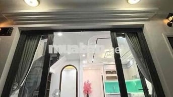 Nhà Tân Bình như Villa - 5.5x6 nở hậu, 2 lầu 3pn - Giá 4.75 tỷ