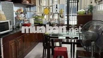 Nhà Nguyên Căn  4PN Lê Hồng Phong  Quận 10