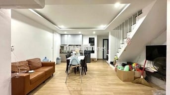 Nhà nguyên mới toanh khu vực Hoà Xuân