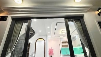 Giá rẻ hơn thuê - Nhà thật ngay hôm nay đường Phạm Văn Hai - 3,630 tỷ