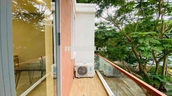 Cho Thuê Studio Full Nội Thất Free Hồ Bơi + Gym